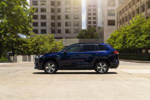 Toyota RAV4 Prime SE 2020 года 